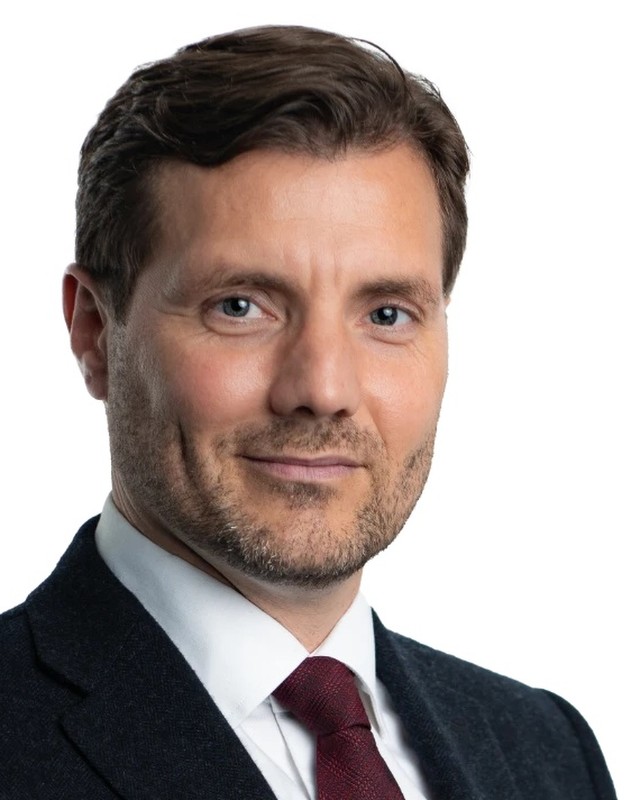 Dr. Alexander Sell